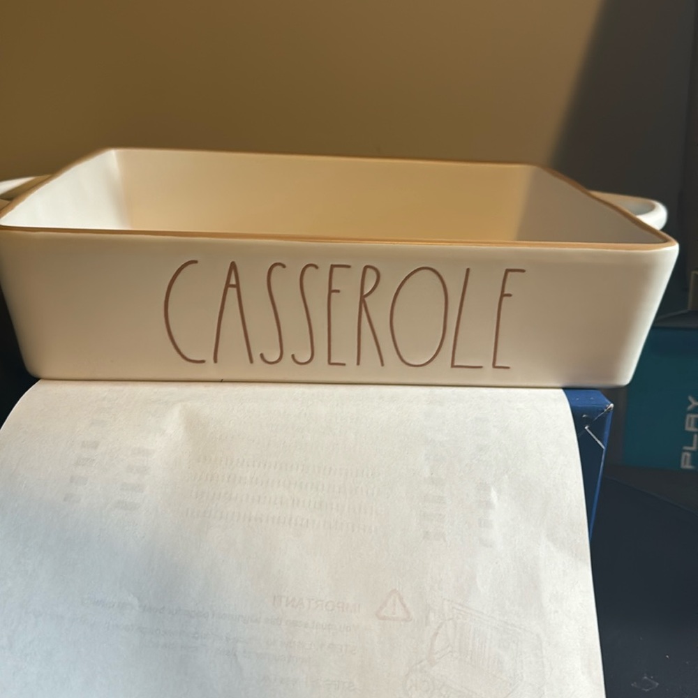 Rae Dunn Casserole Dish